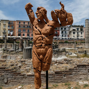 Dionisio con il satiro, Salvatore Russo, foto di Mario La Porta