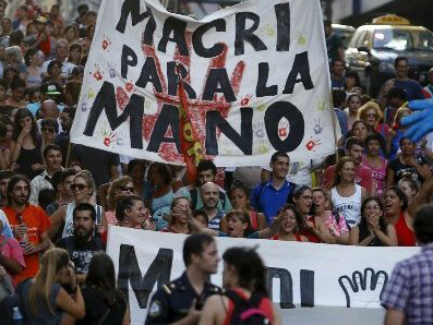Manifestación contra las políticas de Macri en el ámbito laboral
