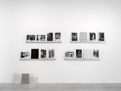 Timm Rautert, Die welt | und | die spiegel, exhibition view. Courtesy of Galerie Nordenhake