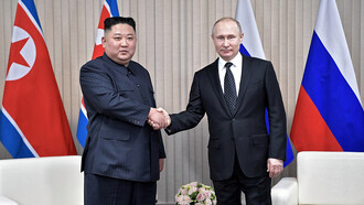 Negociaciones entre el presidente de la Federación de Rusia, Vladímir Putin, y el presidente del Consejo de Estado de la República Popular Democrática de Corea, Kim Jong-un. Rusia, Vladivostok, Isla Russky