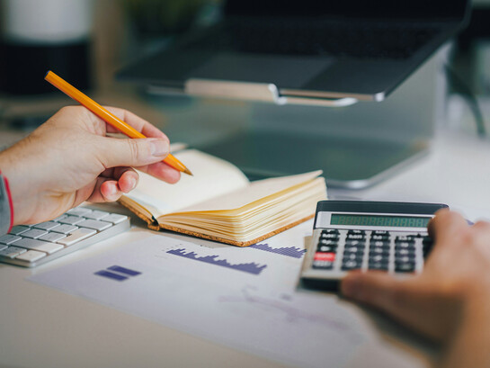 Existen múltiples métodos de ahorro y organización financiera que pueden adaptarse a distintas realidades, hábitos y objetivos económicos