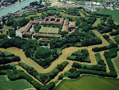 Cittadella di Alessandria vista dall'alto con la sua caratteristica forma a stella, Italia