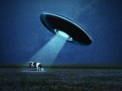 A disc-like form against the open sky, emblematic of recurring patterns identified across eras