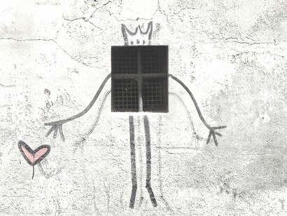 Como un rostro sobre la arena en los límites de amor