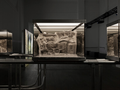 Eva L’Hoest, The mindful hand, exhibition view. Courtesy of Casino Luxembourg