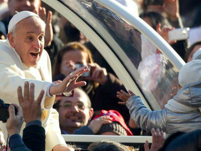 El papa, en olor de multitudes