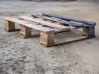 Vaccaro Valeria, urban platform burned, 2019, white Carrara's marble and ink,  15x80x60 cm