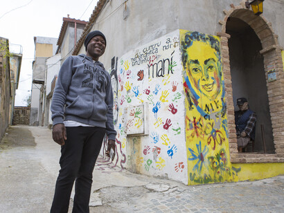 Jalil viene dalla Nigeria, ha 37 anni e vive felicemente a Riace da 1 anno e 7 mesi © ph. Michele Cirillo 
