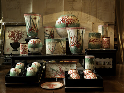 Red Green Coral theme