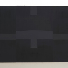 Nathlie Provosty, Falten, 2017, oil on linen, 19 x 30 inches (48.3 x 76.2 cm). Courtesy of the artist and Peter Blum Gallery, New York
 