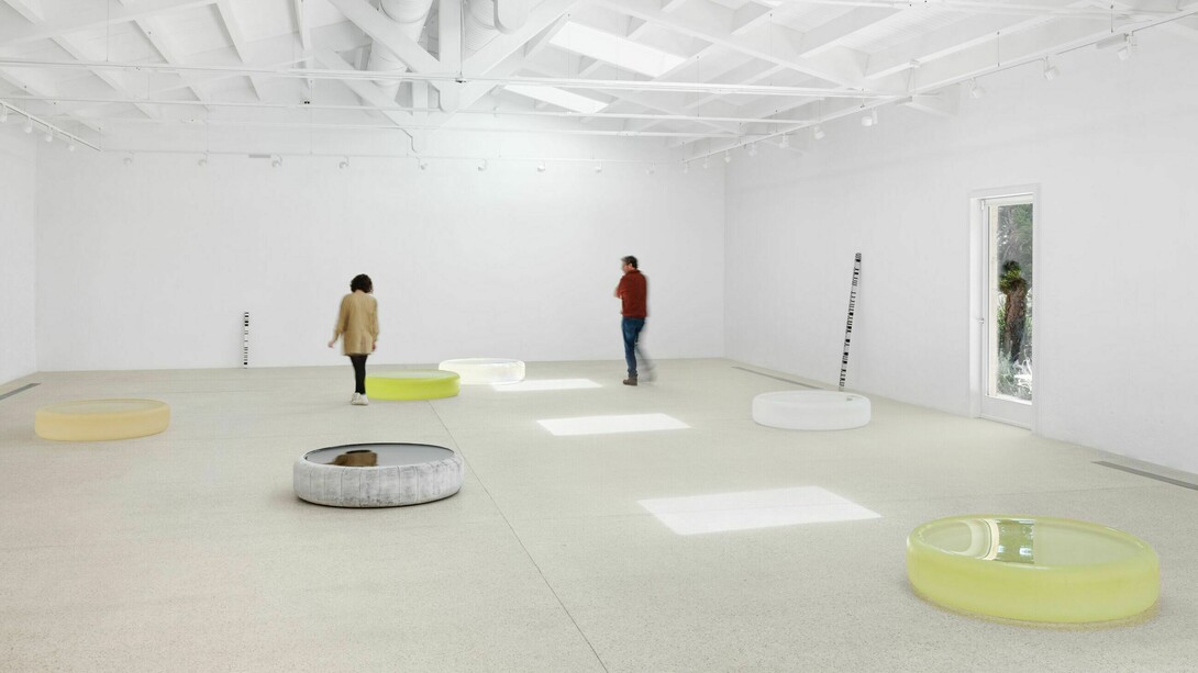 Roni Horn, solo exhibition, exhibition view. Courtesy of Hauser & Wirth Gallery