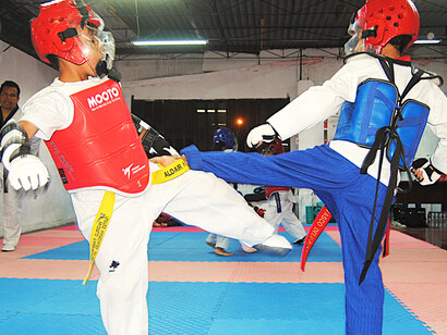 En el Perú, el taekwondo ha ido ganando practicantes y visibilidad, aunque aún se enfrenta a la hegemonía del fútbol