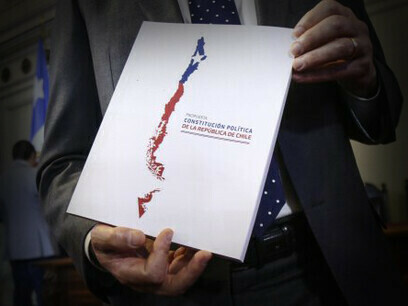Los chilenos rechazan la nueva Carta Magna impulsada, esta vez, desde la derecha política