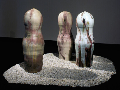 Toshiko Takaezu, Gifts from Toshiko, exhibition view. Courtesy of Tang Museum