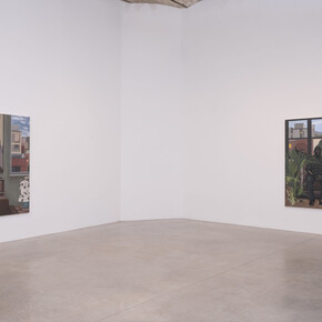 Eniwaye Oluwaseyi, Buried roots up in the air, exhibition view. Courtesy of Zidoun‑Bossuyt Gallery