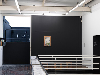 Forget the crisis, Go To Work! Courtesy of Galeria Vermelho