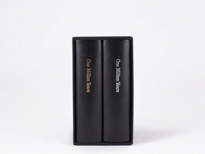 I Read. Courtesy of MFC - Michèle Didier