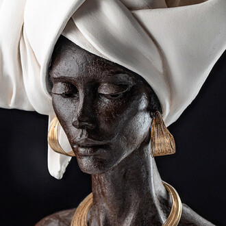 Joyce Arad, Deseree (detail), 2024. Courtesy of bG Gallery