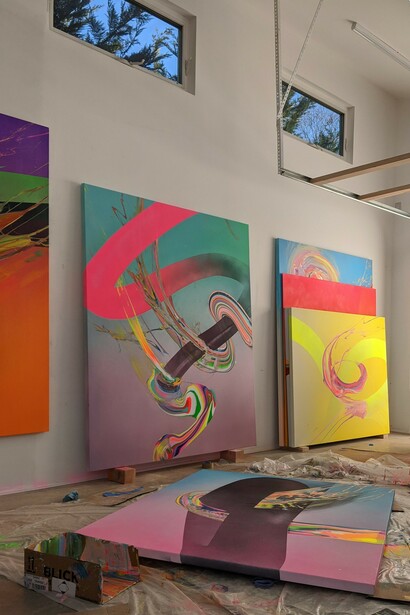 Erik Minter, Studio scene