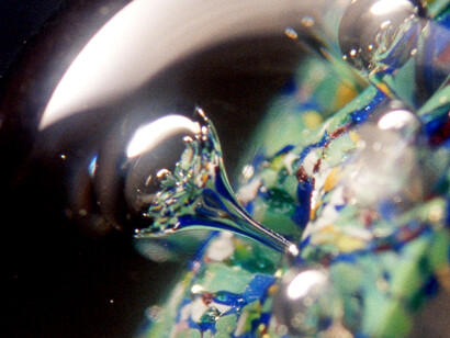 Film still from Premier rêve d'Oskar Fischinger, 2008, 16mm film transferred onto digital, colour, silent, 3.34 min. Courtesy of the artist, and galleries Balice Hertling, Hannah Hoffman and Francesca Pia