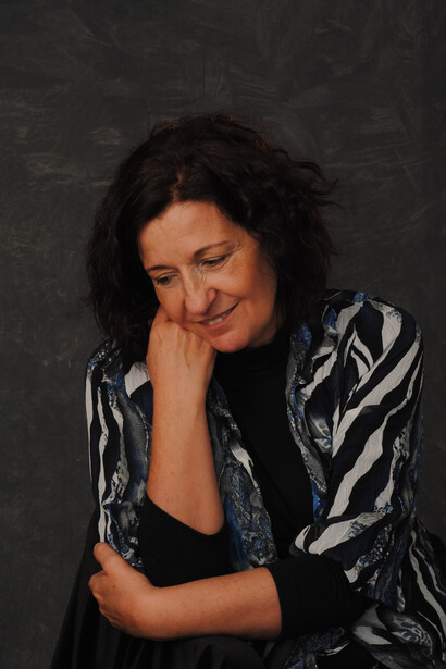 En la narrativa de Bodoc, el pacto de lectura se firma con el alma: uno no solo cree en ese mundo, lo desea real