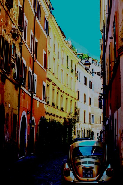 Poco a poco la vida vuelve a los barrios de Roma