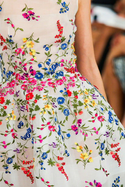 Oscar de la Renta, detail