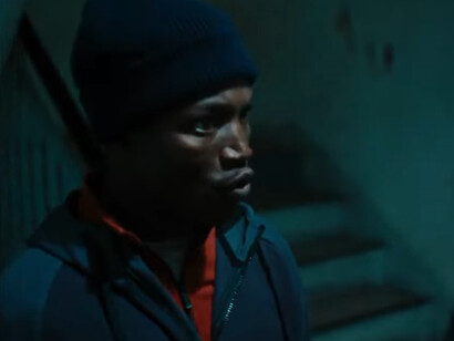  Con una troupe ridotta e uno stile essenziale, il film reinventa la lezione etica del cinema neorealista per il nostro tempo 
