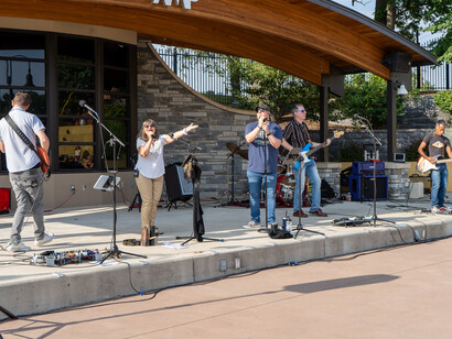 Brighton Street Art Fair, past edition, exhibition view. Courtesy of Brighton Street Art Fair