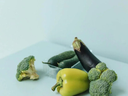 Eggplant, broccoli, bell pepper and cucumbers provide fiber and photochemicals that aid digestion 