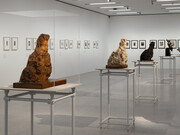 Verschiedene Künstler, Die erfindung der modernen skulptur, Ausstellungsansicht. Mit freundlicher Genehmigung des MUMOK