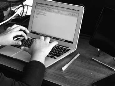 Non è una scelta tra numeri e parole, ma la capacità di farli dialogare