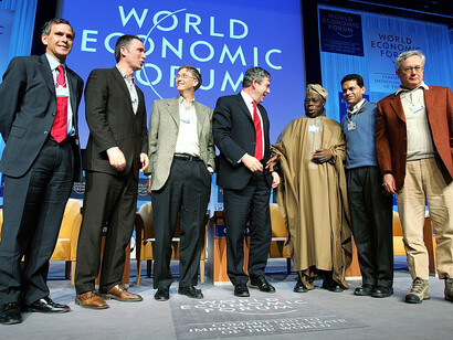 Christopher Murray, Jens Stoltenberg, Bill Gates, Gordon Brown, Olusegun Obasanjo, Fareed Zakaria e Giulio Tremonti durante il World Economic Forum 2006