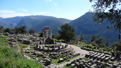 Oráculo de Apolo en Delfi