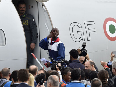 Migrants leaving Rome to Sweden