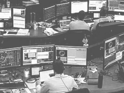 A gestão de imagem moderna deixou de ser uma atividade reativa e superficial. Não se trata mais apenas de acionar equipes jurídicas para mandar apagar uma matéria negativa no Google, o que muitas vezes gera o efeito reverso