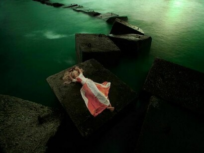 Kylli Sparre, Addormentata