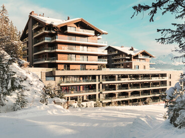 Six Senses Crans-Montana sits just above the main gondola in Crans, close to the boutiques, yet facing the forest and slopes
