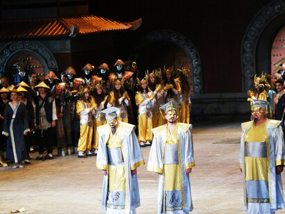 «Turandot» en el Teatro de Ópera y Ballet de Minsk, 2013, Bielorrusia