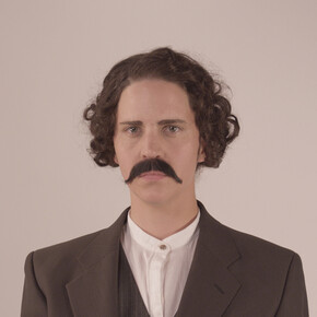 Conflicting Heroes. Courtesy of Art Mûr Berlin