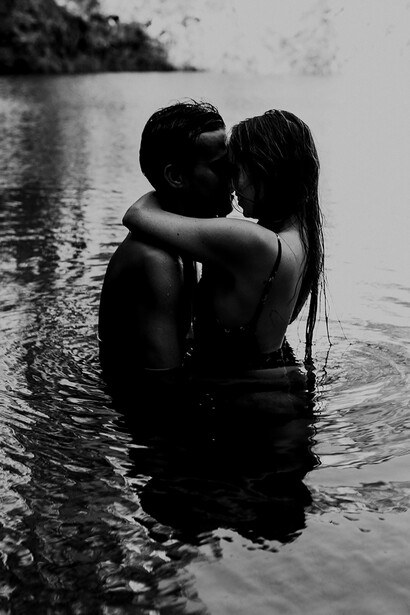 Accords. En faisant semblant que ce qui a lieu n’a pas lieu, puisque cela ne coïncide en rien avec ses propres désirs et engagements, l’individu neutralise sa perception de ce qui a lieu