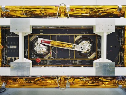 Thomas Struth - GRACE - Follow On Bottom View