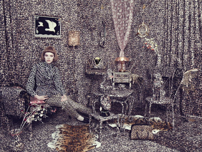 Elena Rendina, Granny takes a trip