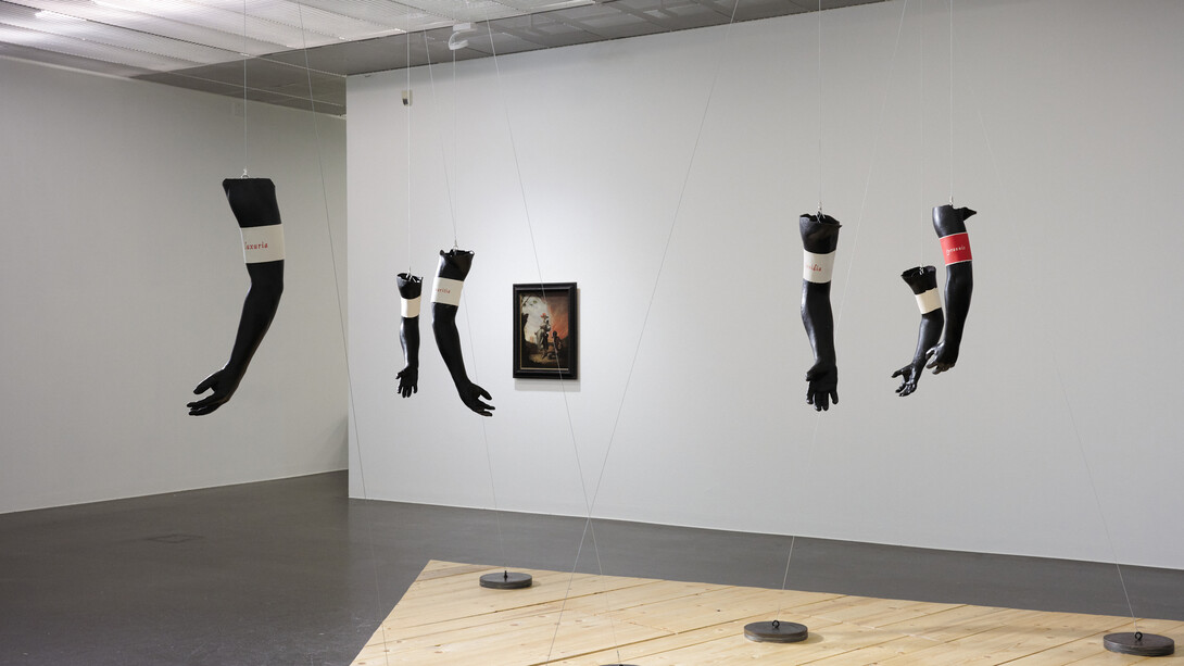 Böse geis­ter, maß­nah­men zur wiederbelebung, ausstellungsansicht. Mit freundlicher genehmigung des Lentos Kunstmuseum