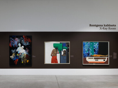 Various artists, Unframed, exhibition view. Courtesy of Zuzeum 
