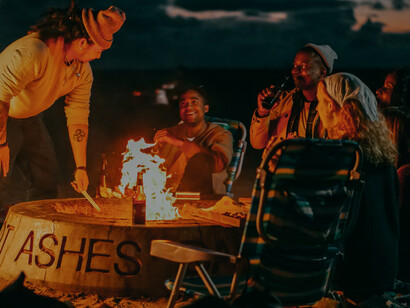 Five friends leave their digital devices behind to enjoy each other's company by the fire
