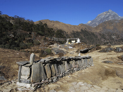 Khumbu sacred landscape, up to Sagarmatha (Everest), conserved by Sherpa community, Nepal © Ashish Kothari