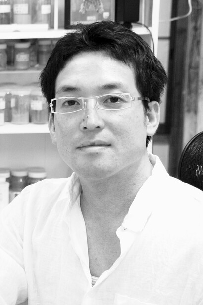 Yoshihito Kawase