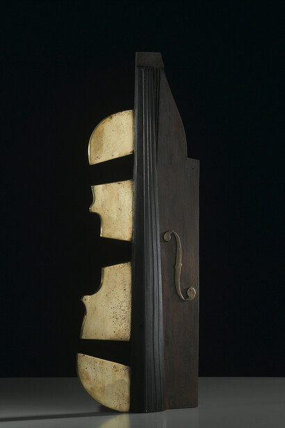 Domenica Regazzoni, la mano del violinista 2008, bronzo 60 x 20 x 10 cm  