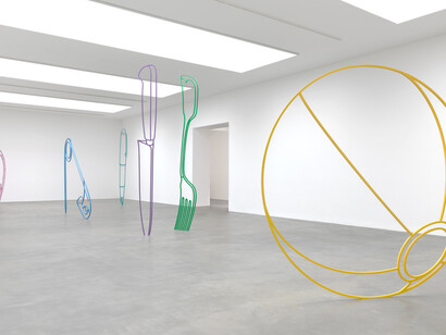 Michael Craig-Martin. Courtesy of Gagosian Gallery